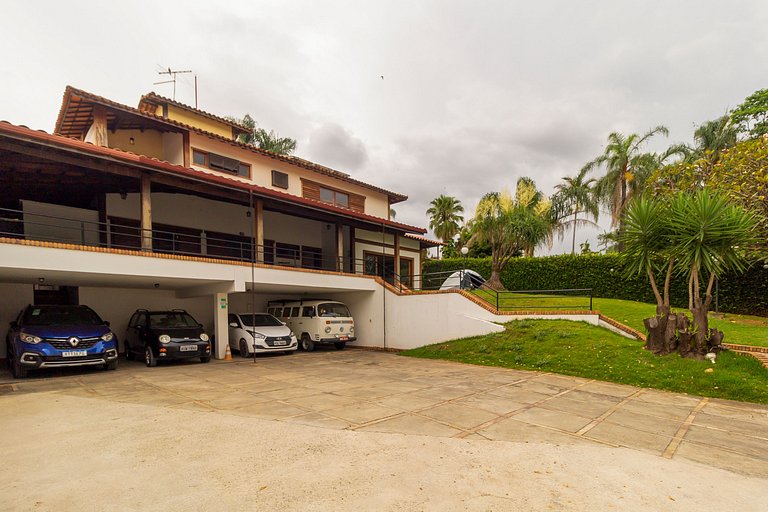 Suíte aconchegante c/ vista p/ lagoa