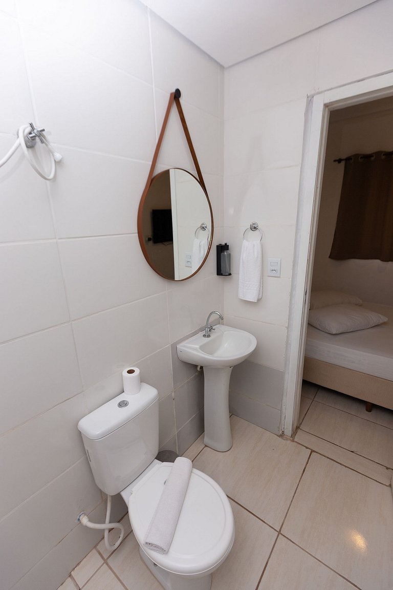 Private suite in Pampulha – near the Lagoa, the