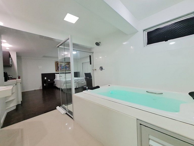 Private Jacuzzi in the Heart of Pampulha