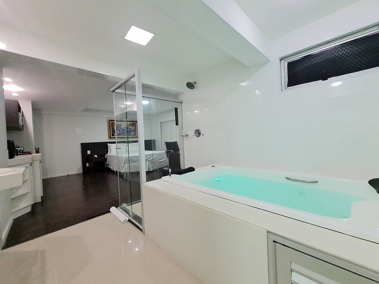Private Jacuzzi in the Heart of Pampulha