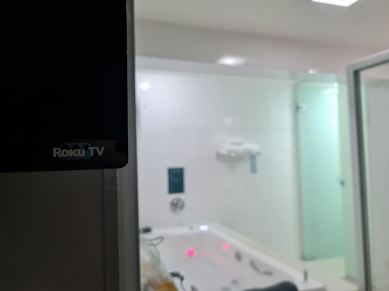 Private Jacuzzi in the Heart of Pampulha
