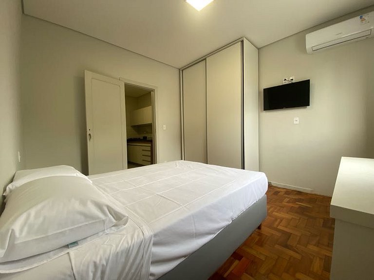 Flat no Prado | Prédio histórico, ar-condicionado
