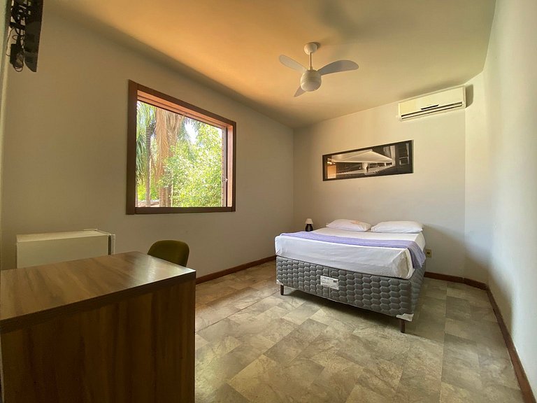 Cozy En-Suite on the Pampulha Waterfront, Minutes from the M