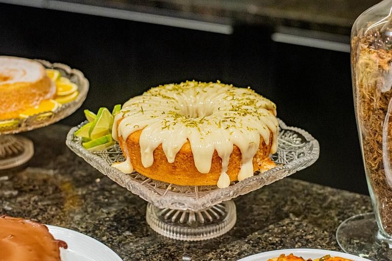 Premium Stay with Rooftop Pool at SanDiego Lourdes