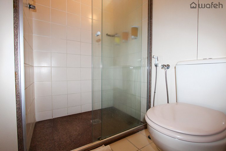 Apartamento C/ Varanda/Piscina no Hotel San Diego