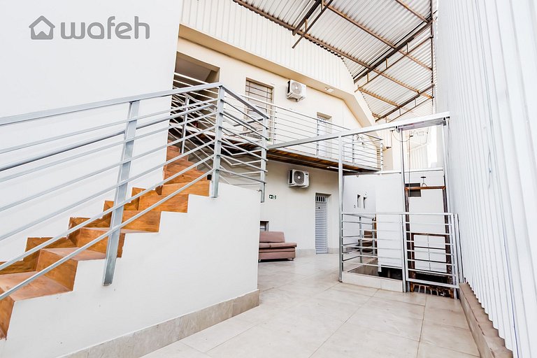 Cozy Retreat in Prado | Balcony with a View, Full