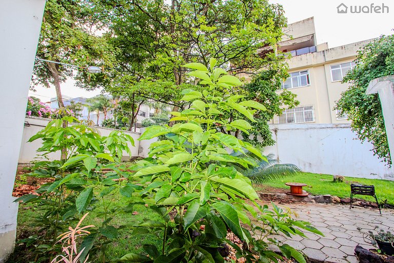 Quarto espaçoso na Fleming