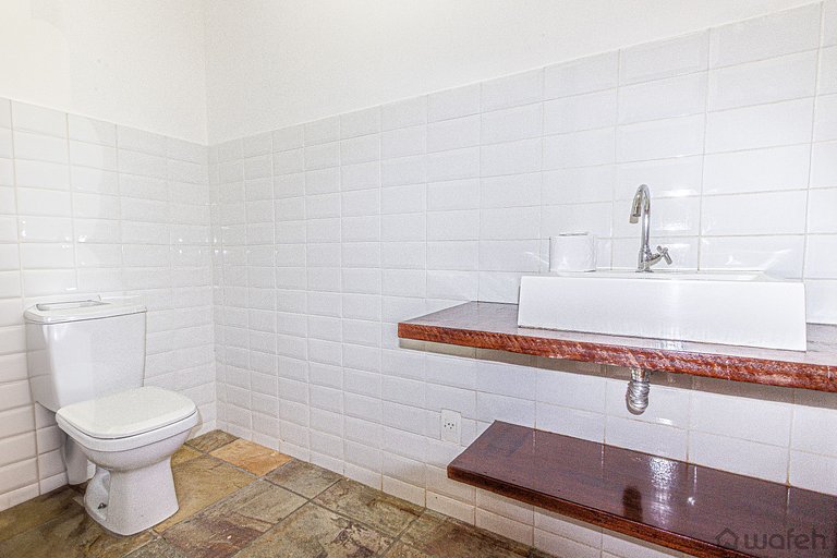 Quarto espaçoso na Fleming