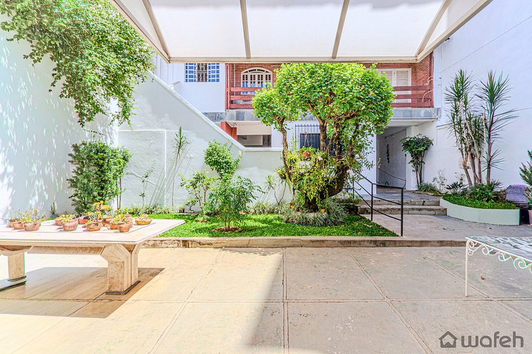 Quarto Individual Econômico Banheiro Compartilhado