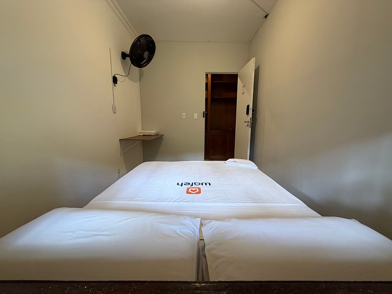 Cozy Room in Pampulha – The Yellow House