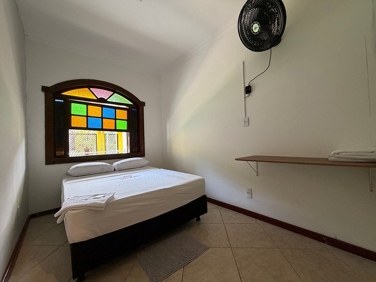 Cozy Room in Pampulha – The Yellow House