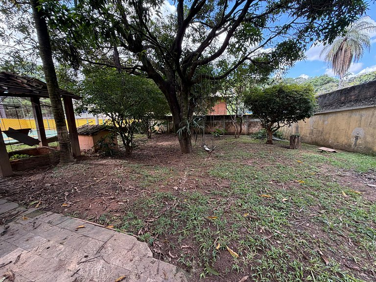 Quarto Aconchegante na Casa Amarela
