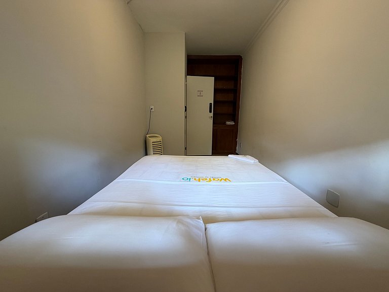 Quarto Aconchegante na Pampulha - WC Compartilhado