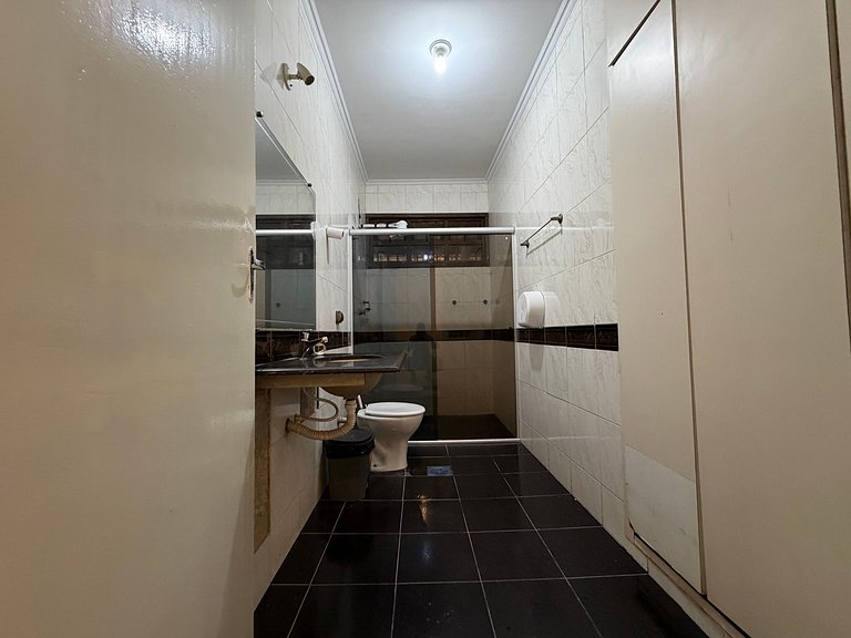 Quarto Aconchegante na Pampulha - WC Compartilhado