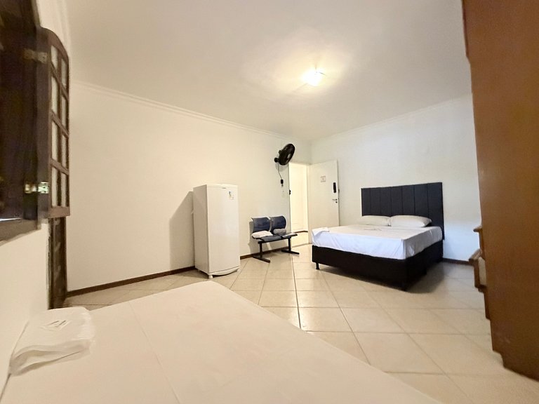 Quarto Triplo na Pampulha • self check-in 24h
