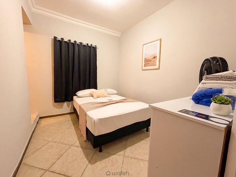 Couple's Suite • Casa Amarela Wafeh • Pampulha