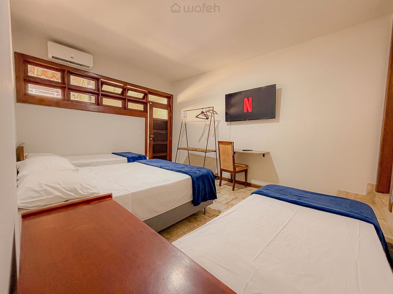 Suite for 4 in Pampulha with Pool and Lagoon View