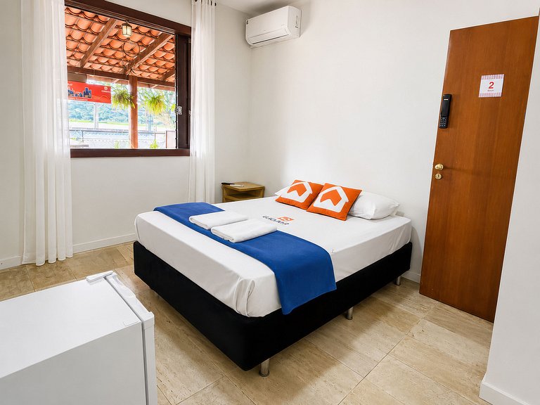 Double Room with Air Conditioning on the Seafront
